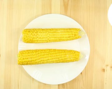 Как быстро приготовить кукурузу в микроволновке