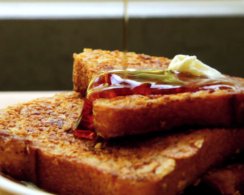 РЕЦЕПТЫ: Хрустящие французские тосты с кукурузными хлопьями